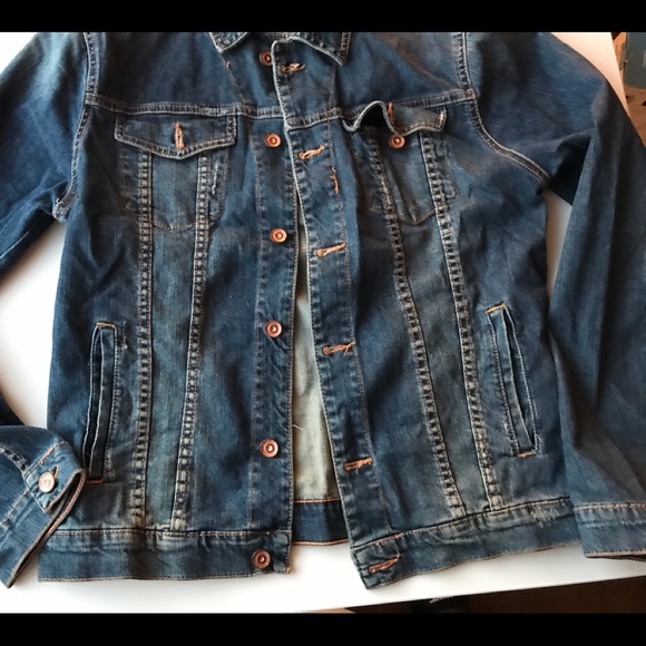 Zara Denim Trucker Jacket - Picture 3 of 7
